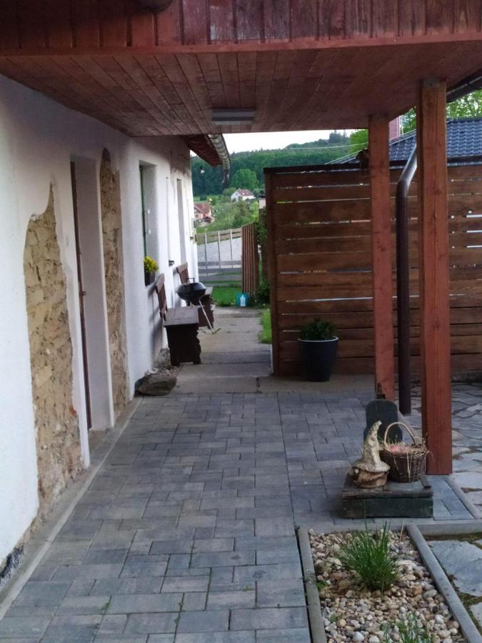 Chaloupka Která Má šmrnc * Čáslav